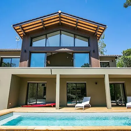 Canopia - 8 Couchages Avec Piscine *